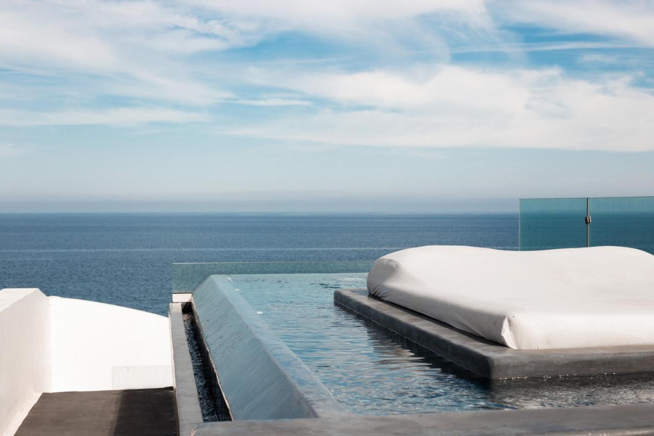 Almyra Oia Suites Exterior photo