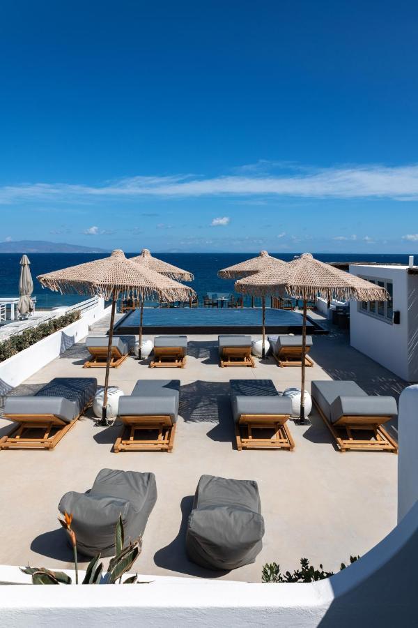 Almyra Oia Suites Exterior photo