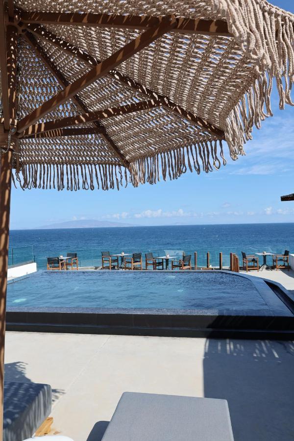 Almyra Oia Suites Exterior photo