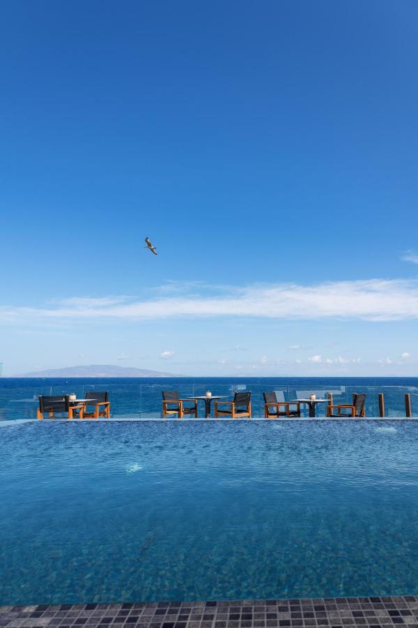 Almyra Oia Suites Exterior photo