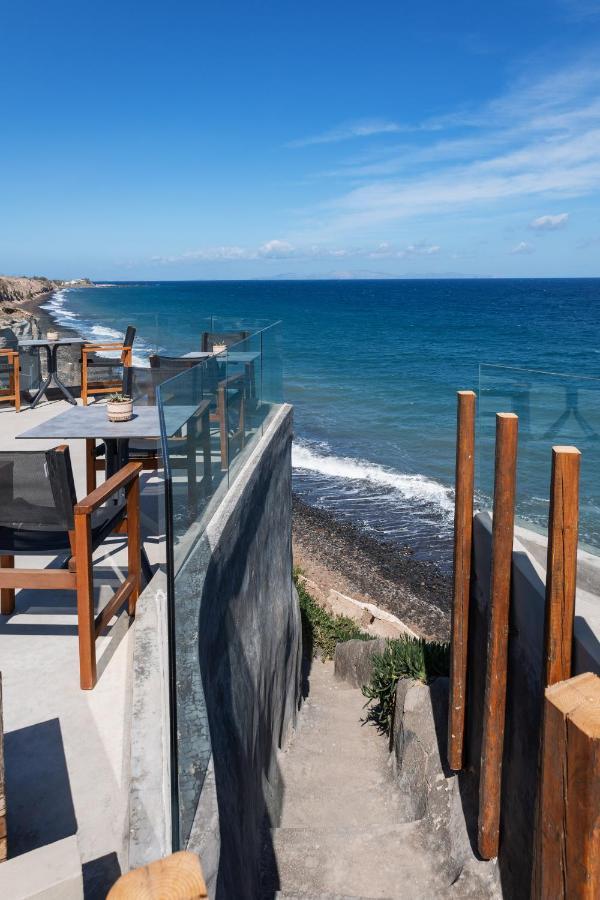 Almyra Oia Suites Exterior photo