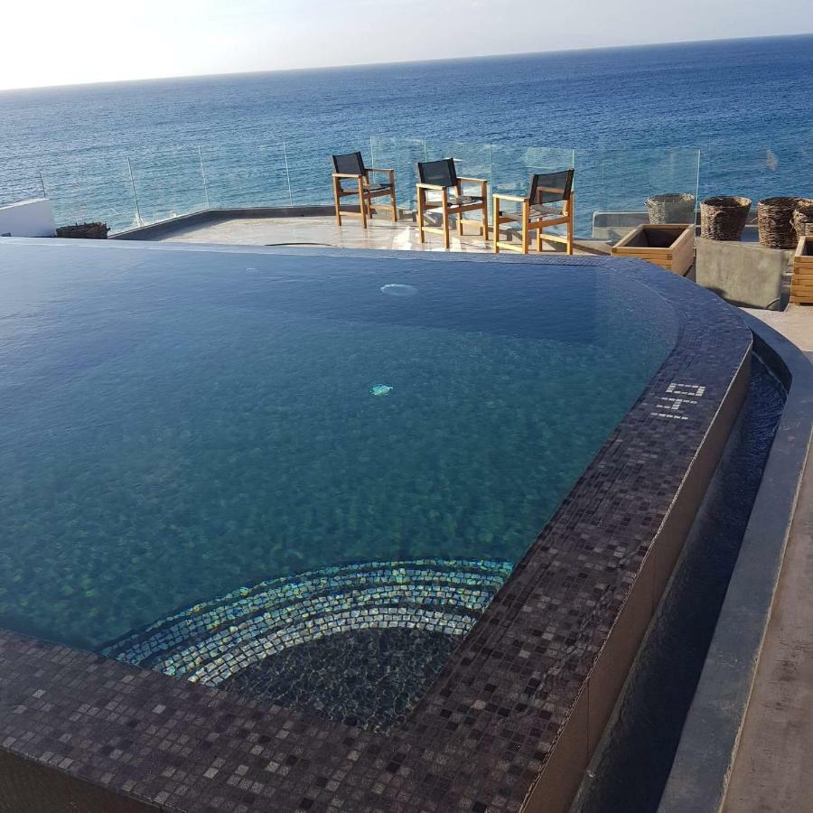 Almyra Oia Suites Exterior photo