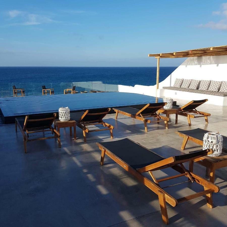 Almyra Oia Suites Exterior photo